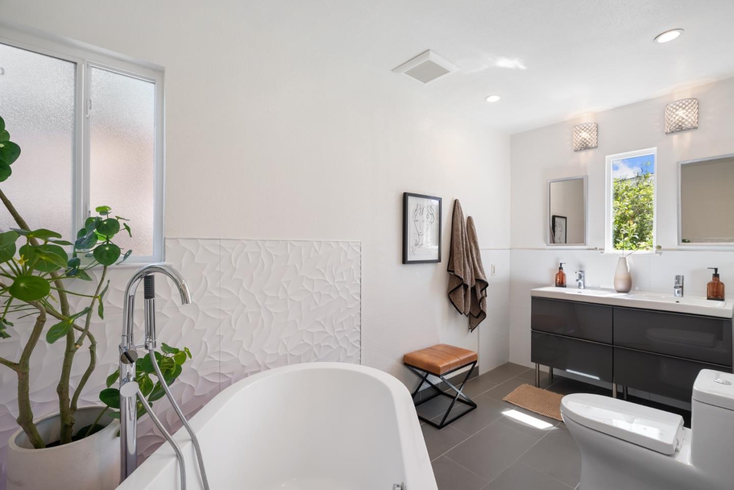 Detail Gallery Image 24 of 43 For 1602 Sheffield Ave, San Jose,  CA 95125 - 4 Beds | 3 Baths