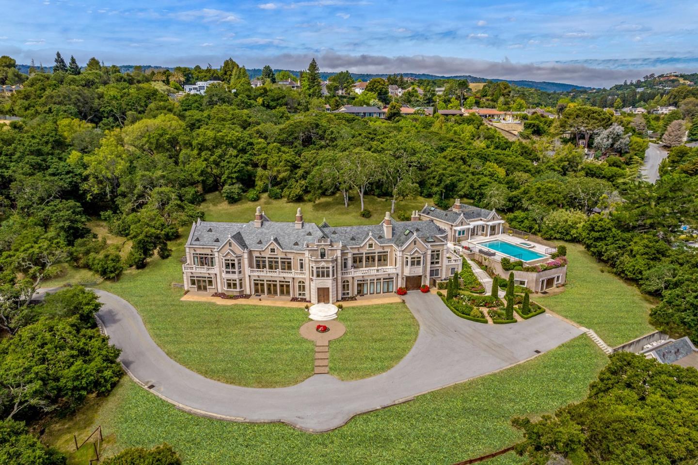 Detail Gallery Image 2 of 13 For 490 Las Pulgas Dr, Woodside,  CA 94062 - 4 Beds | 6/2 Baths