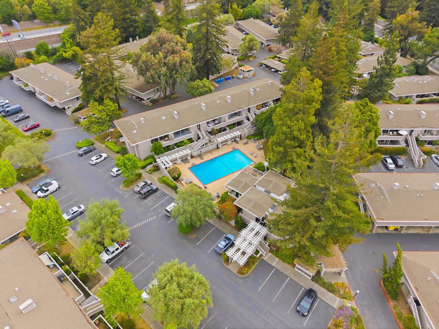 Detail Gallery Image 33 of 37 For 500 W Middlefield Rd #41,  Mountain View,  CA 94043 - 2 Beds | 2 Baths