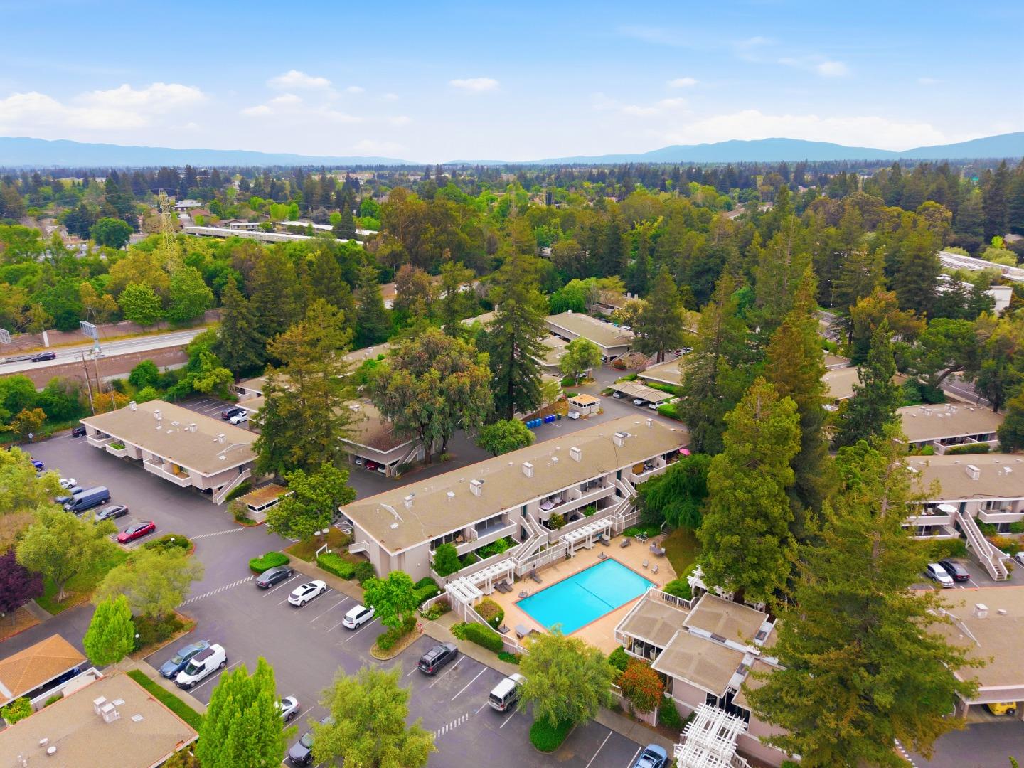 Detail Gallery Image 34 of 37 For 500 W Middlefield Rd #41,  Mountain View,  CA 94043 - 2 Beds | 2 Baths