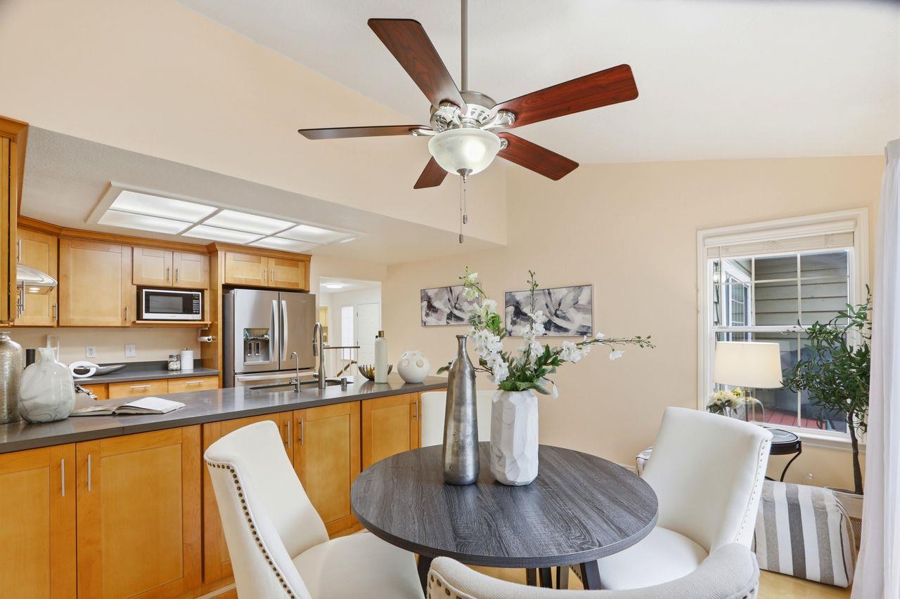 Detail Gallery Image 18 of 56 For 1212 Shelby Creek Ln, San Jose,  CA 95120 - 4 Beds | 2/1 Baths