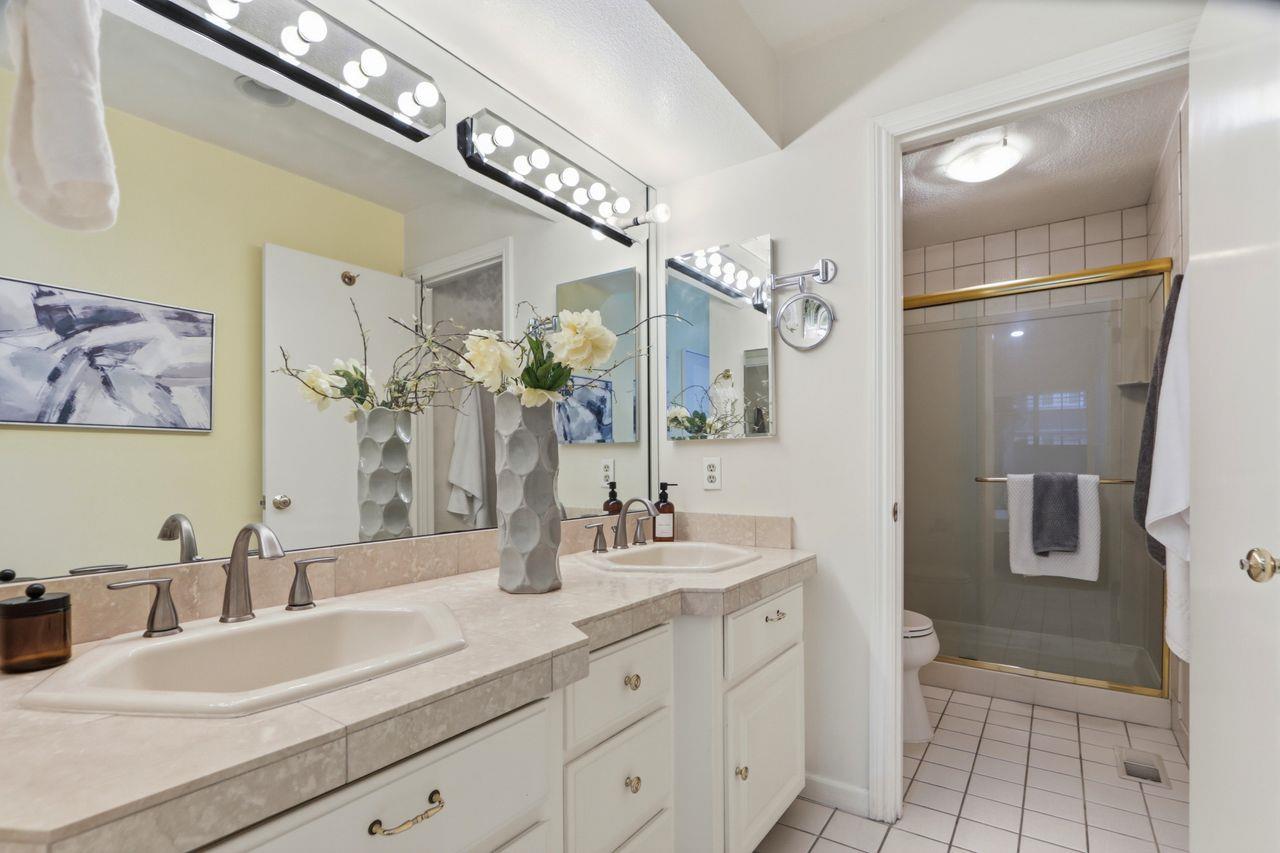 Detail Gallery Image 35 of 56 For 1212 Shelby Creek Ln, San Jose,  CA 95120 - 4 Beds | 2/1 Baths