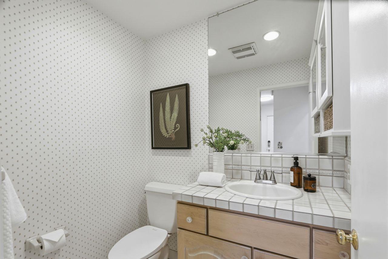 Detail Gallery Image 38 of 56 For 1212 Shelby Creek Ln, San Jose,  CA 95120 - 4 Beds | 2/1 Baths