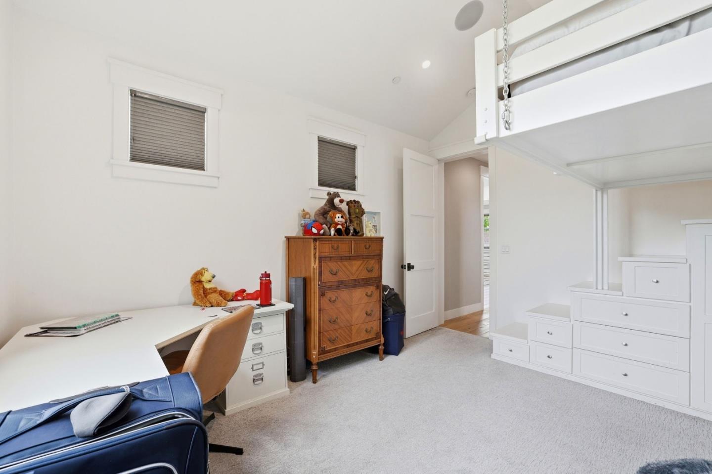 Detail Gallery Image 30 of 59 For 1542 Edgewood Way, San Jose,  CA 95125 - 5 Beds | 4 Baths