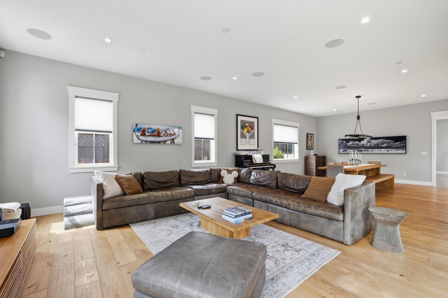 Detail Gallery Image 8 of 59 For 1542 Edgewood Way, San Jose,  CA 95125 - 5 Beds | 4 Baths