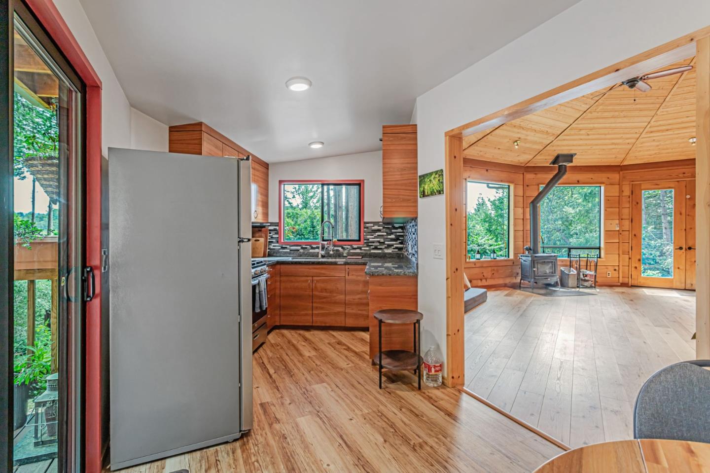 Detail Gallery Image 21 of 61 For 12845 Love Creek Rd, Ben Lomond,  CA 95005 - 1 Beds | 1 Baths