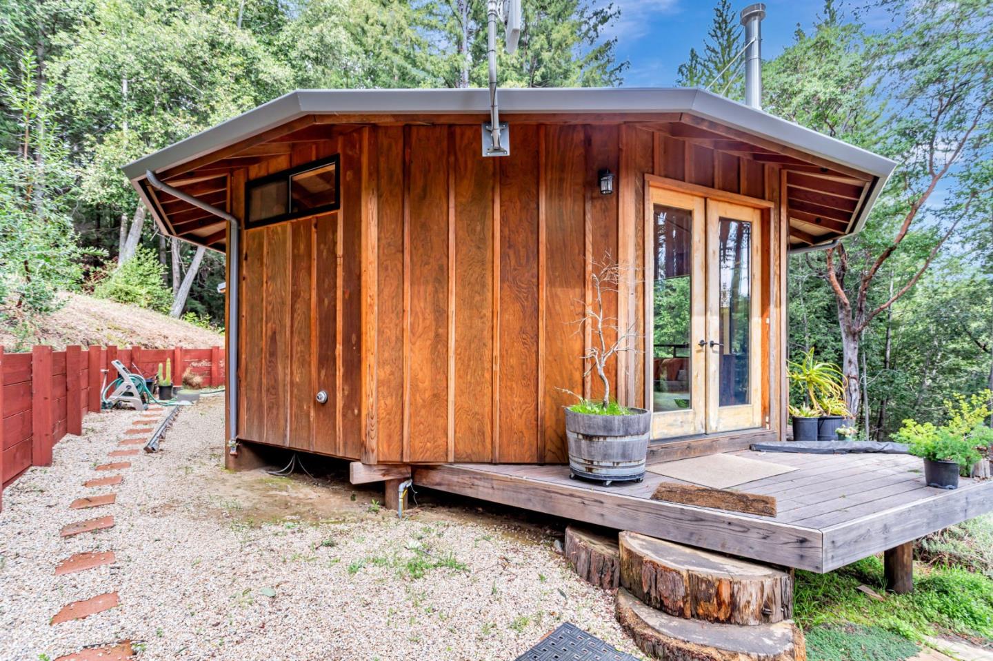 Detail Gallery Image 36 of 61 For 12845 Love Creek Rd, Ben Lomond,  CA 95005 - 1 Beds | 1 Baths