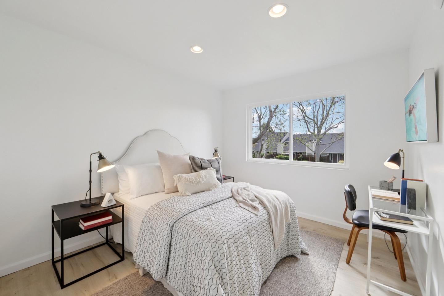 Detail Gallery Image 13 of 32 For 854 Erickson Ln, Foster City,  CA 94404 - 3 Beds | 2/1 Baths