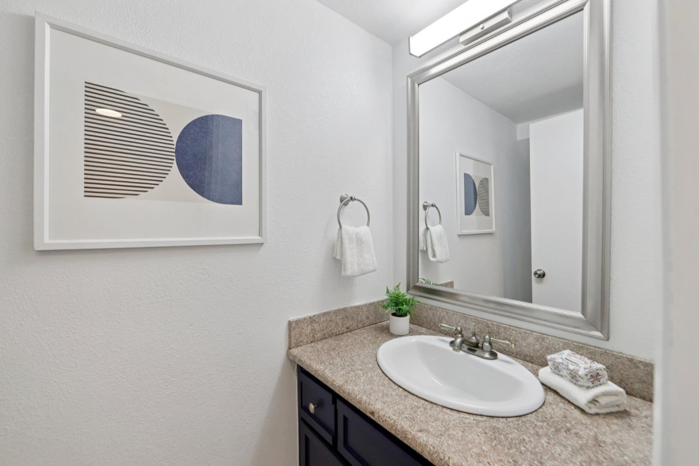 Detail Gallery Image 18 of 32 For 854 Erickson Ln, Foster City,  CA 94404 - 3 Beds | 2/1 Baths