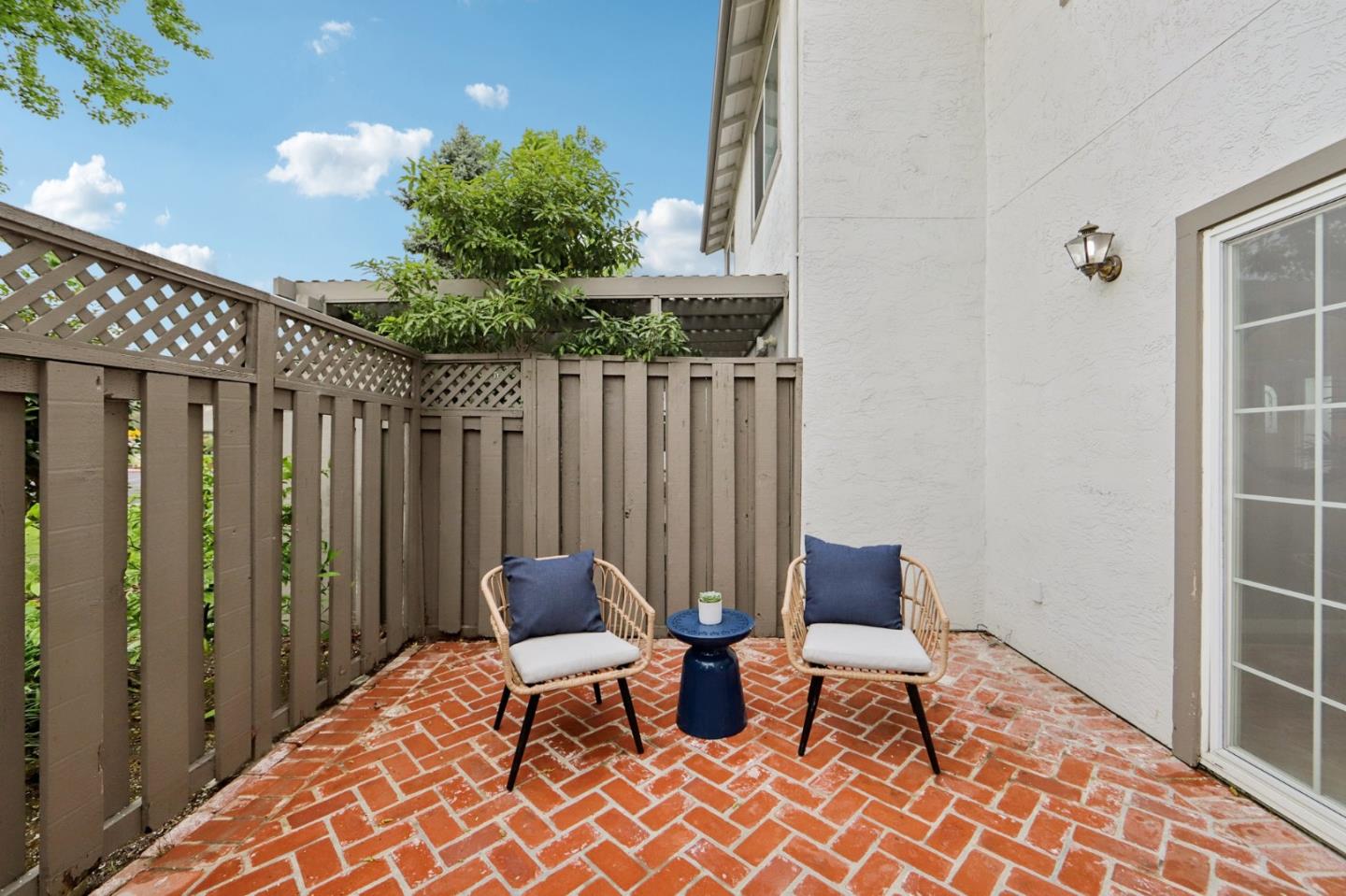 Detail Gallery Image 24 of 32 For 854 Erickson Ln, Foster City,  CA 94404 - 3 Beds | 2/1 Baths