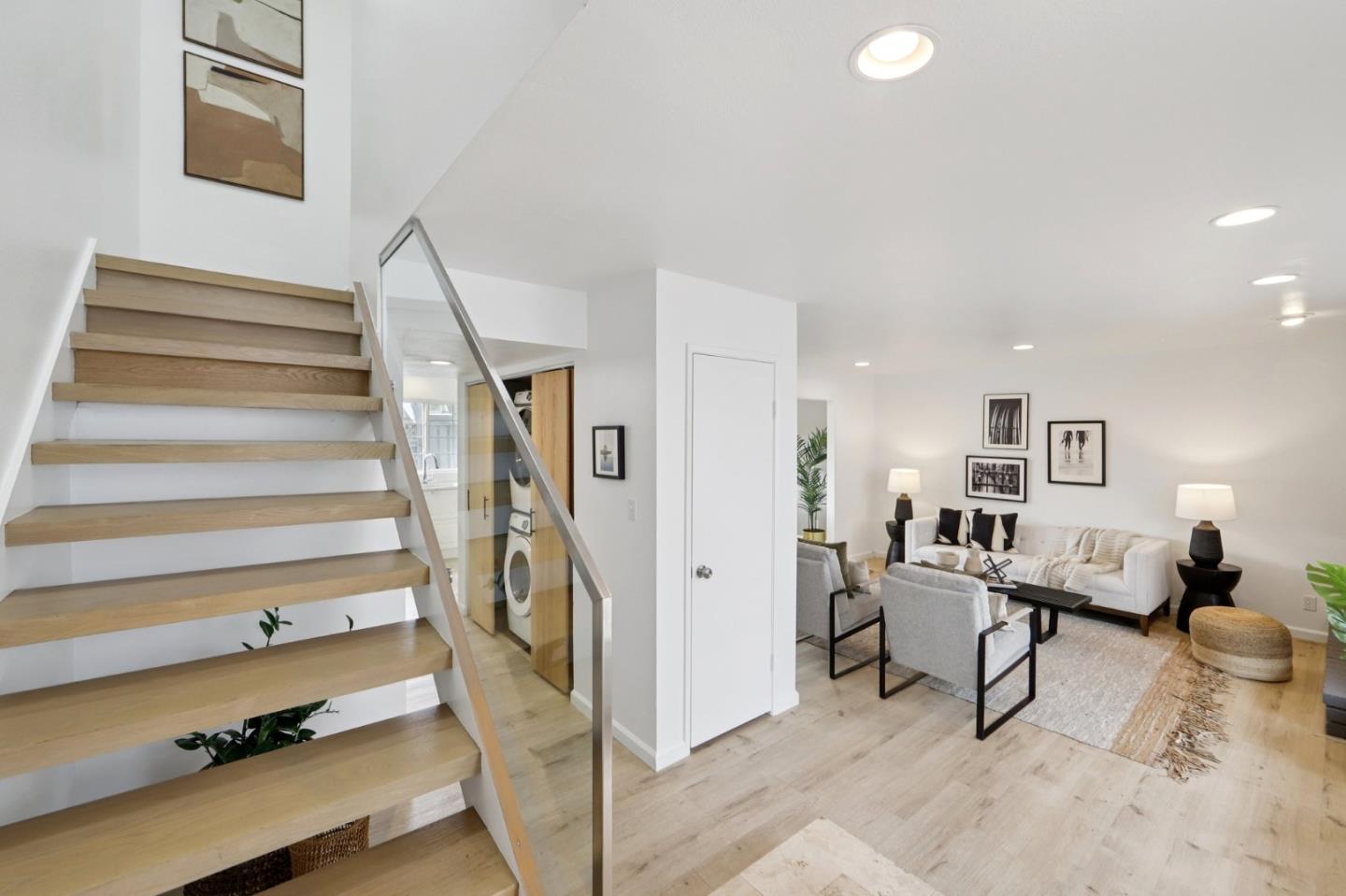 Detail Gallery Image 5 of 32 For 854 Erickson Ln, Foster City,  CA 94404 - 3 Beds | 2/1 Baths