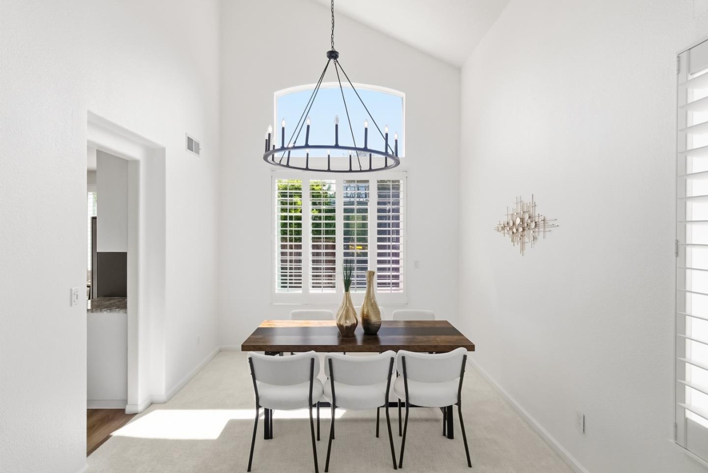 Detail Gallery Image 10 of 72 For 54 Antelope Ct, Danville,  CA 94506 - 5 Beds | 3 Baths