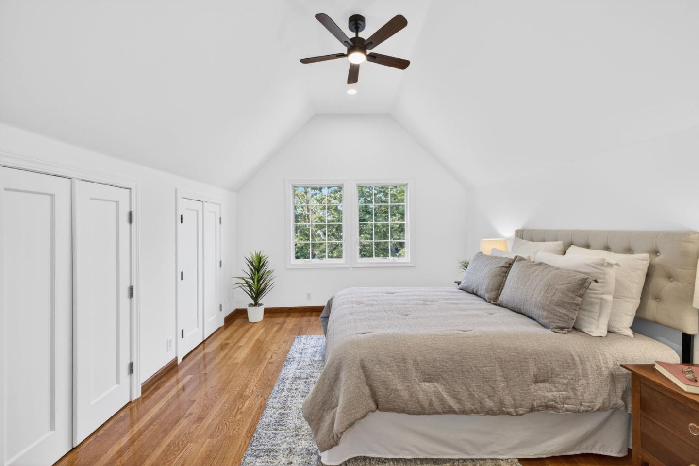 Detail Gallery Image 30 of 57 For 1270 Mckendrie St, San Jose,  CA 95126 - 4 Beds | 2/1 Baths