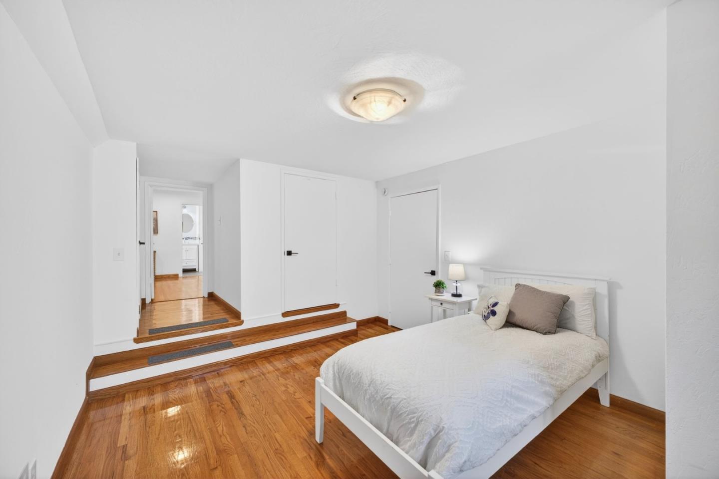 Detail Gallery Image 40 of 57 For 1270 Mckendrie St, San Jose,  CA 95126 - 4 Beds | 2/1 Baths