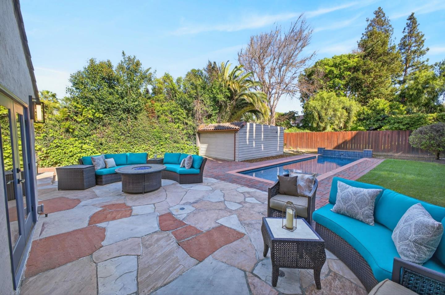 Detail Gallery Image 41 of 57 For 1270 Mckendrie St, San Jose,  CA 95126 - 4 Beds | 2/1 Baths