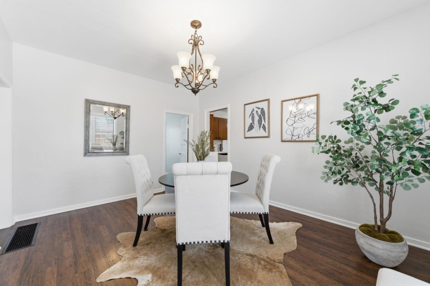 Detail Gallery Image 11 of 37 For 337 N Eldorado St, San Mateo,  CA 94401 - 4 Beds | 2 Baths