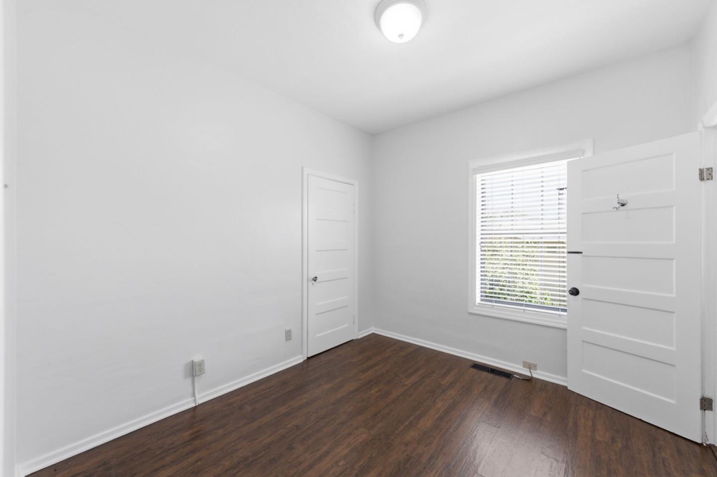 Detail Gallery Image 13 of 37 For 337 N Eldorado St, San Mateo,  CA 94401 - 4 Beds | 2 Baths