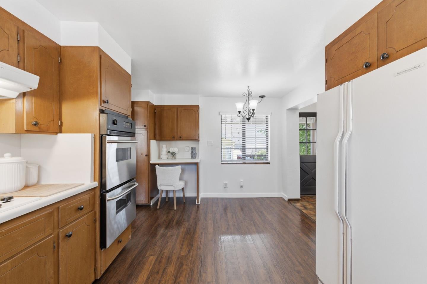 Detail Gallery Image 18 of 37 For 337 N Eldorado St, San Mateo,  CA 94401 - 4 Beds | 2 Baths