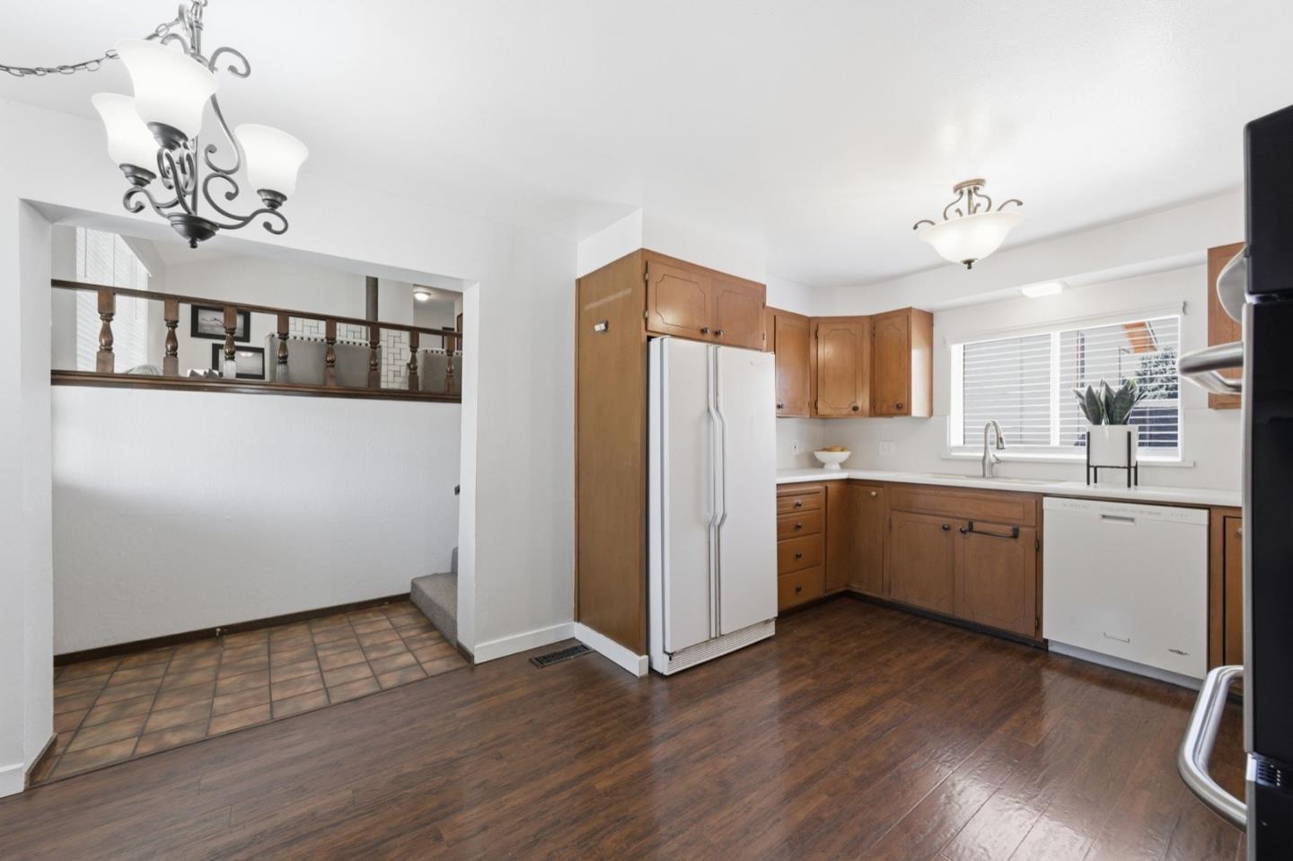 Detail Gallery Image 20 of 37 For 337 N Eldorado St, San Mateo,  CA 94401 - 4 Beds | 2 Baths