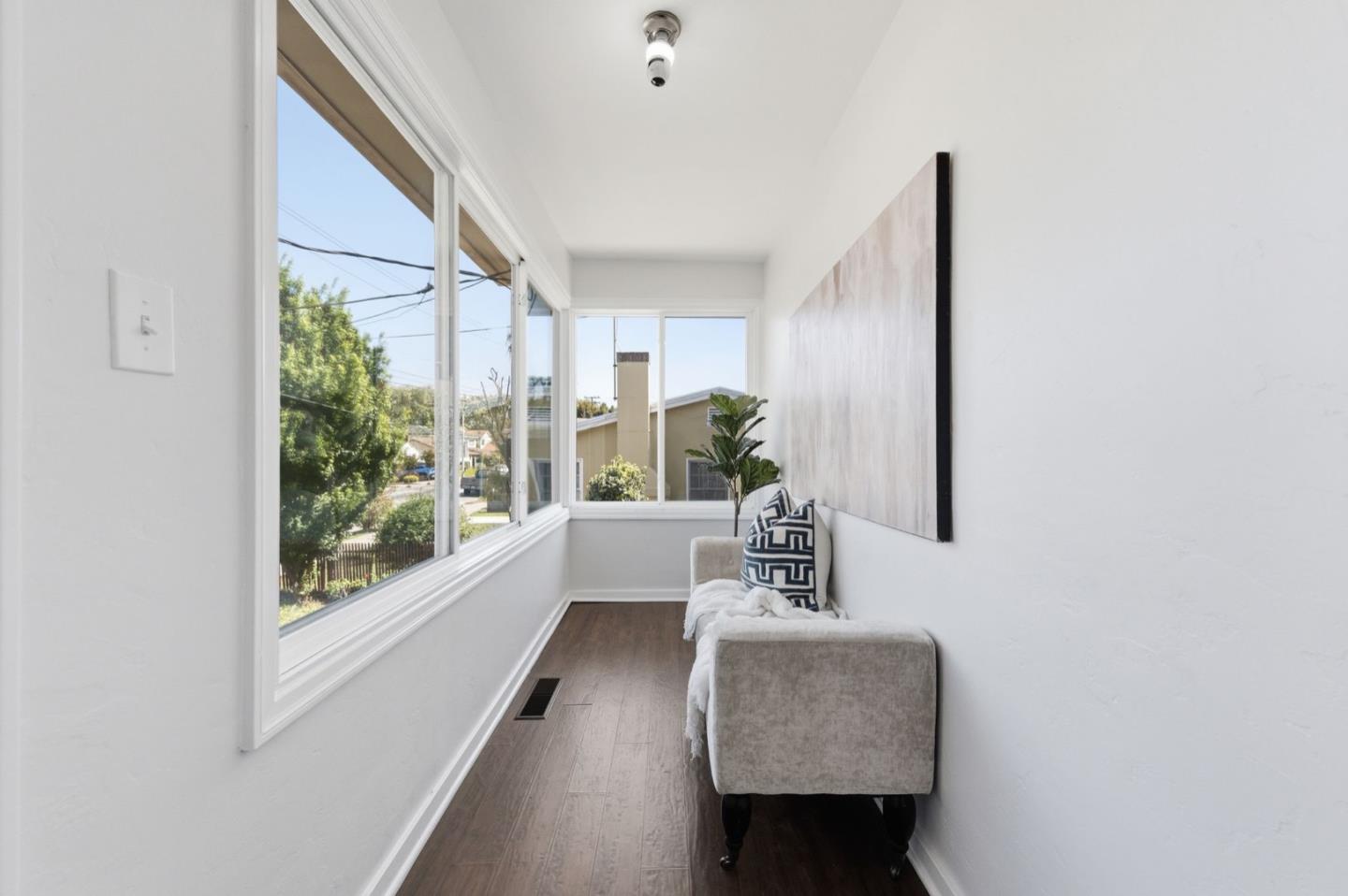 Detail Gallery Image 5 of 37 For 337 N Eldorado St, San Mateo,  CA 94401 - 4 Beds | 2 Baths