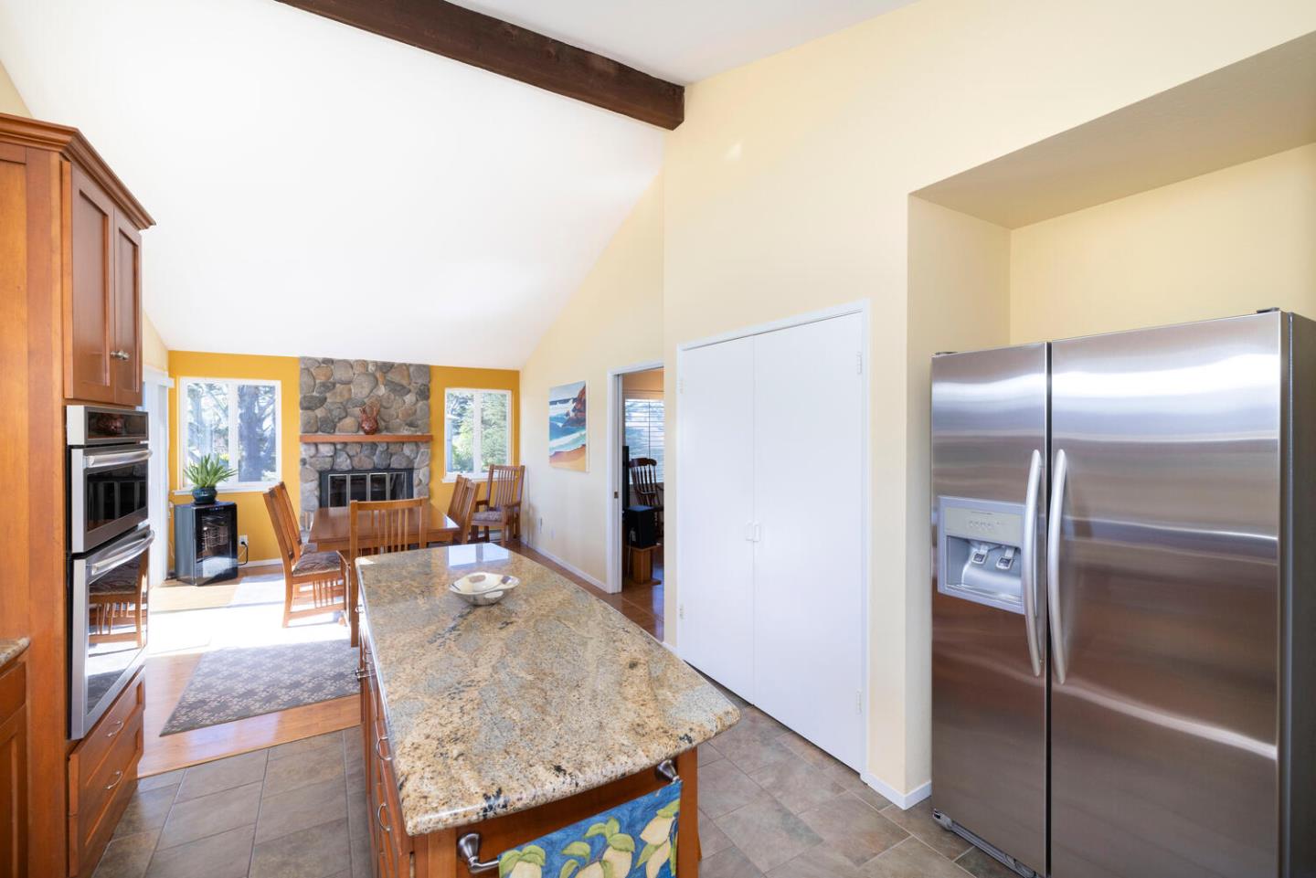 Detail Gallery Image 11 of 54 For 121 Bernal Ave, Moss Beach,  CA 94038 - 3 Beds | 2/1 Baths