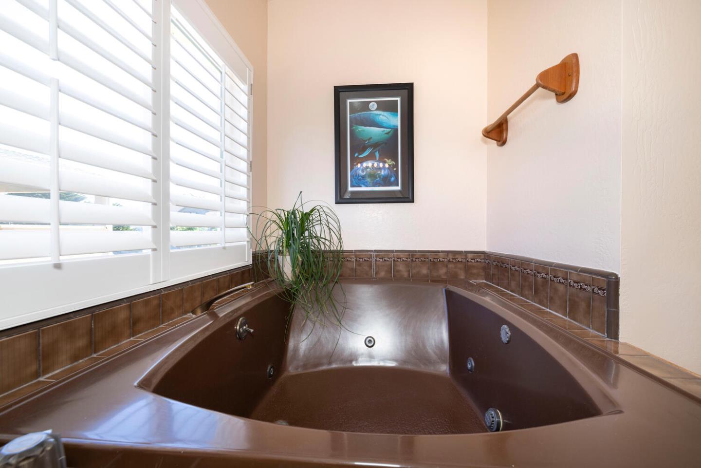 Detail Gallery Image 36 of 54 For 121 Bernal Ave, Moss Beach,  CA 94038 - 3 Beds | 2/1 Baths