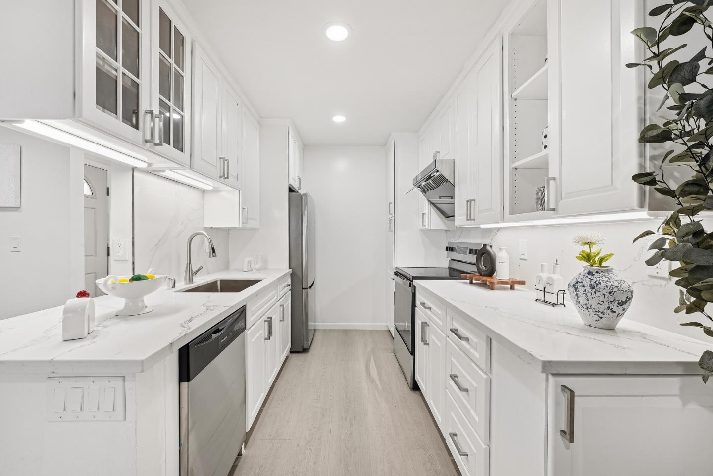 Photo #6: ML82041493 Listing: Photo #6