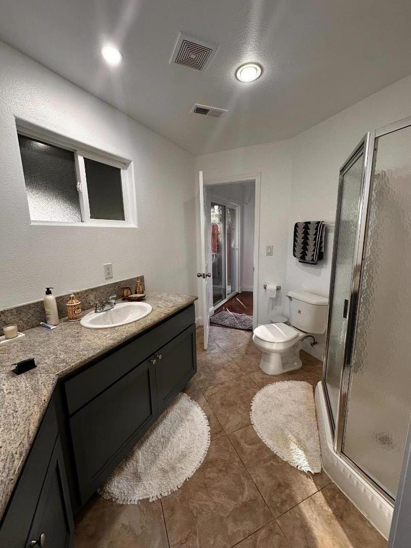 Detail Gallery Image 31 of 63 For 1130 Breezewood Ct, Sunnyvale,  CA 94089 - 4 Beds | 3 Baths