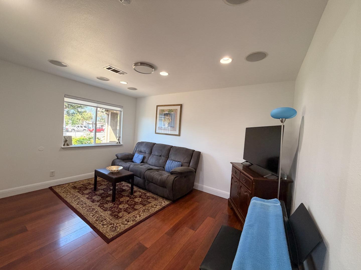 Detail Gallery Image 46 of 63 For 1130 Breezewood Ct, Sunnyvale,  CA 94089 - 4 Beds | 3 Baths