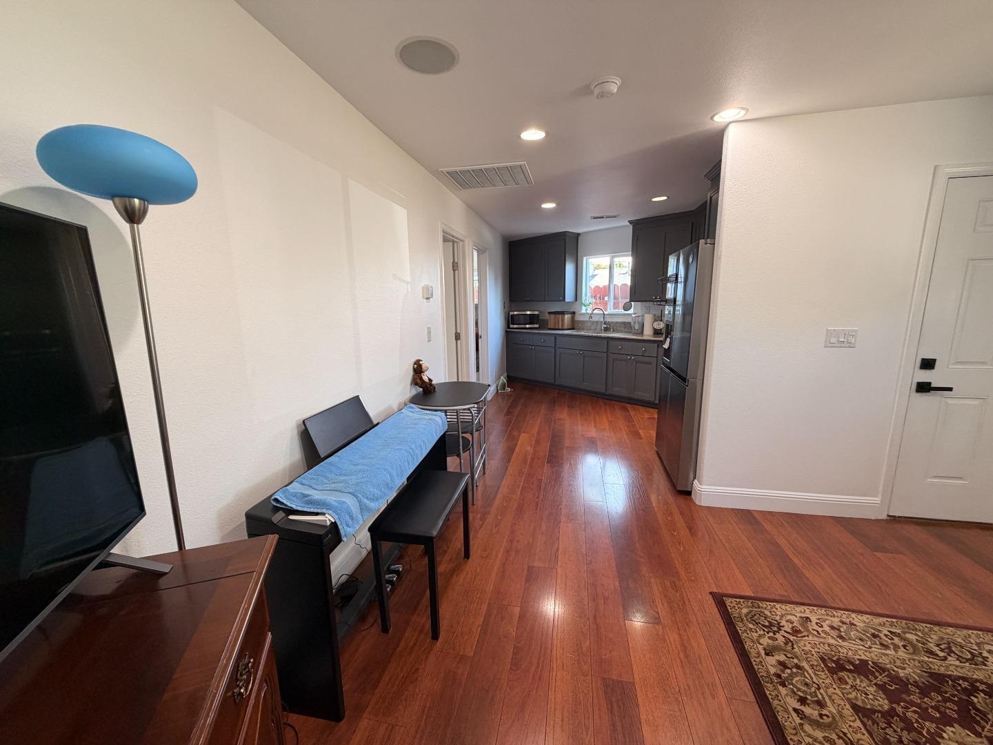 Detail Gallery Image 48 of 63 For 1130 Breezewood Ct, Sunnyvale,  CA 94089 - 4 Beds | 3 Baths