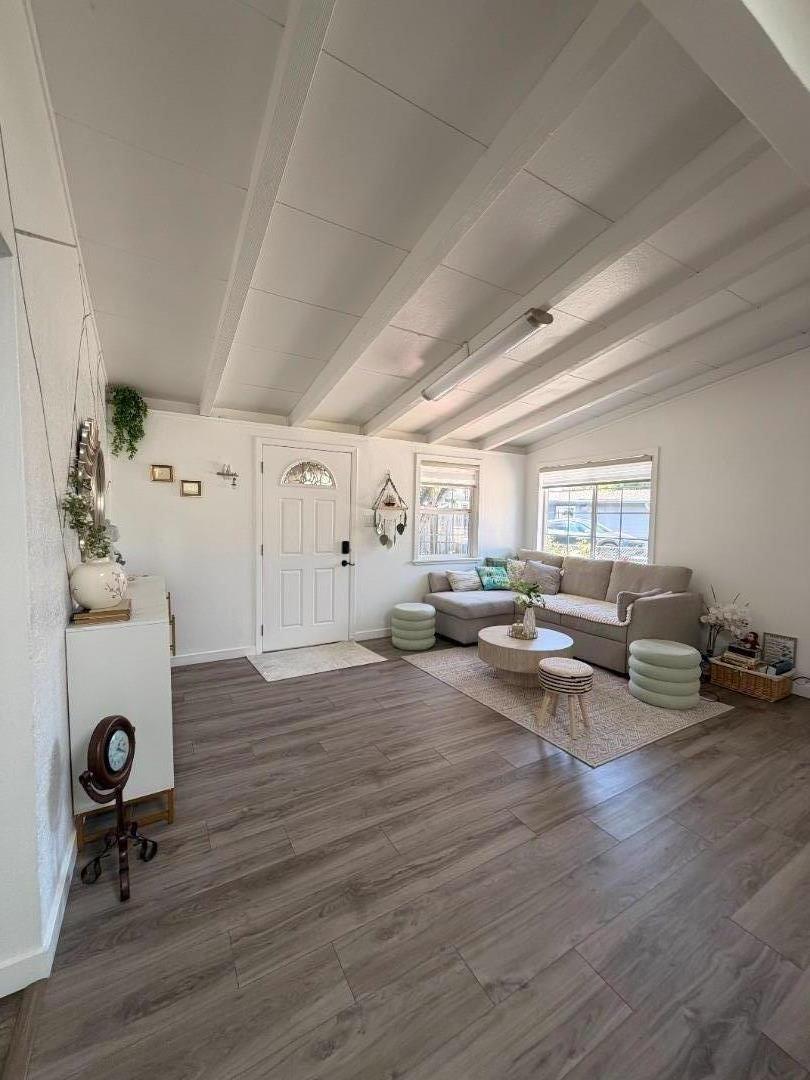 Detail Gallery Image 7 of 63 For 1130 Breezewood Ct, Sunnyvale,  CA 94089 - 4 Beds | 3 Baths