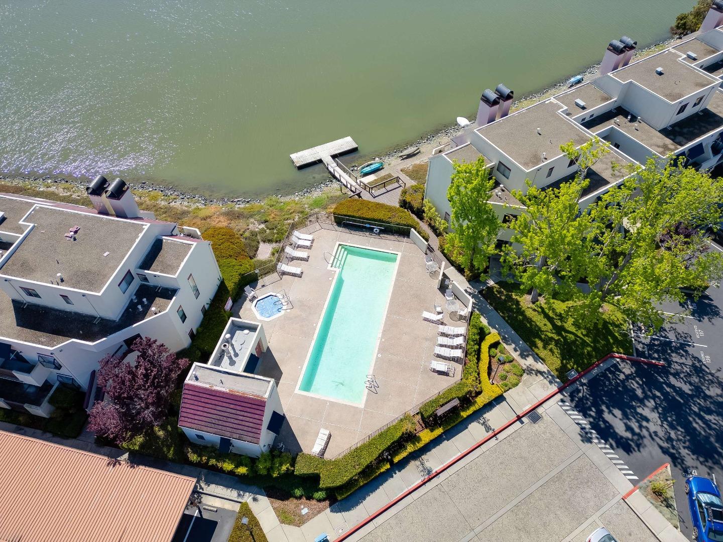 Detail Gallery Image 38 of 40 For 540 Shorebird Cir #21106,  Redwood City,  CA 94065 - 2 Beds | 2 Baths