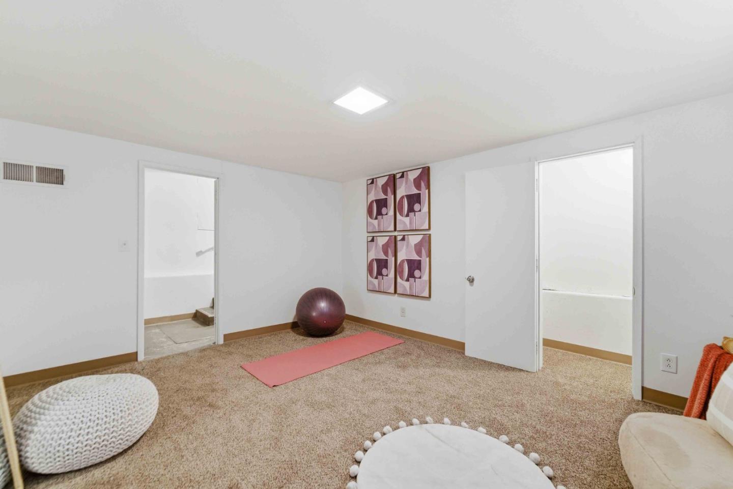 Detail Gallery Image 12 of 58 For 3488 Suncrest Ave, San Jose,  CA 95132 - 4 Beds | 3 Baths