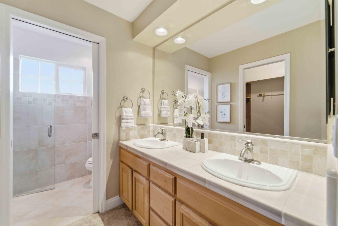 Detail Gallery Image 16 of 58 For 3488 Suncrest Ave, San Jose,  CA 95132 - 4 Beds | 3 Baths