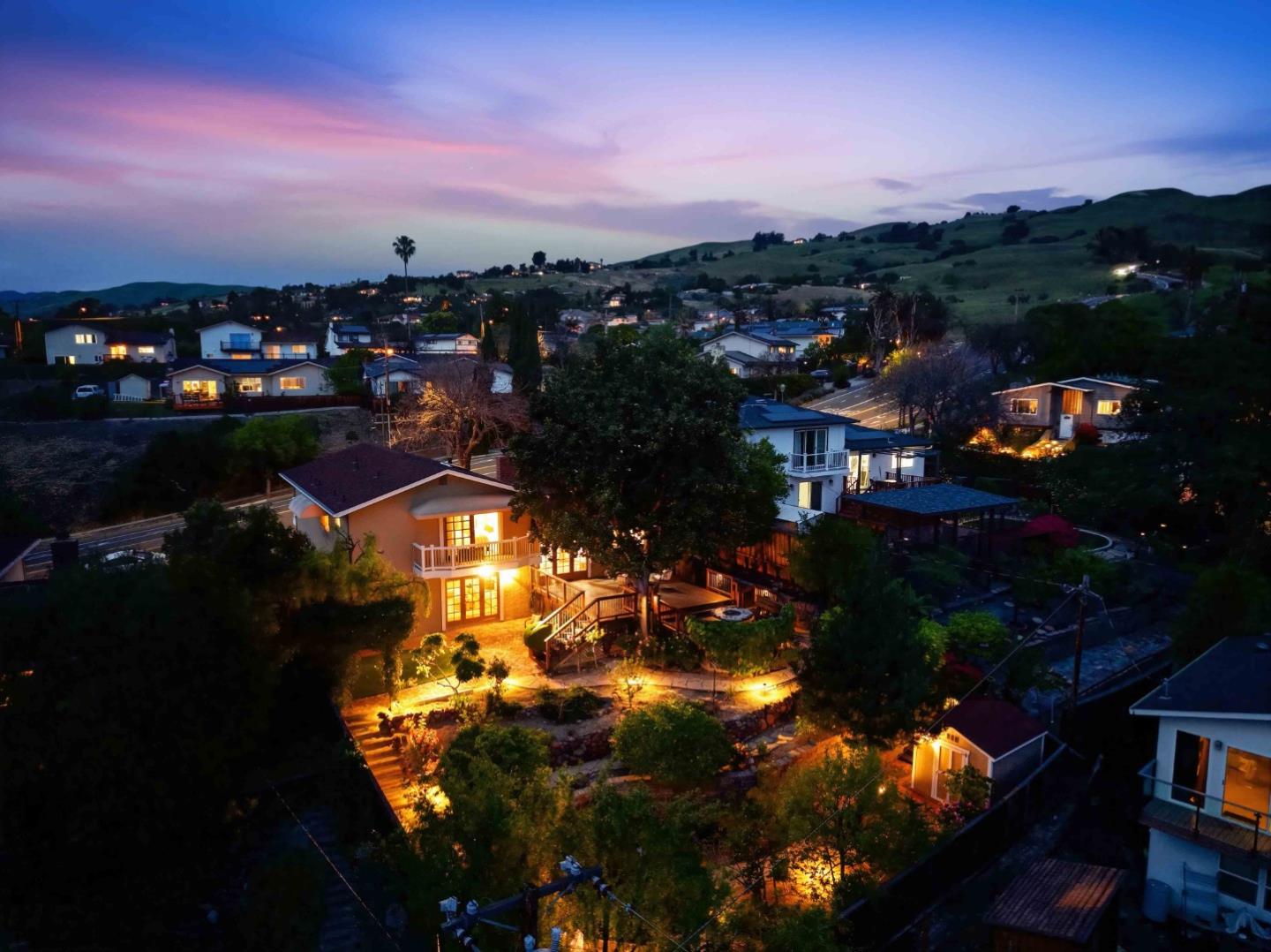 Detail Gallery Image 50 of 58 For 3488 Suncrest Ave, San Jose,  CA 95132 - 4 Beds | 3 Baths