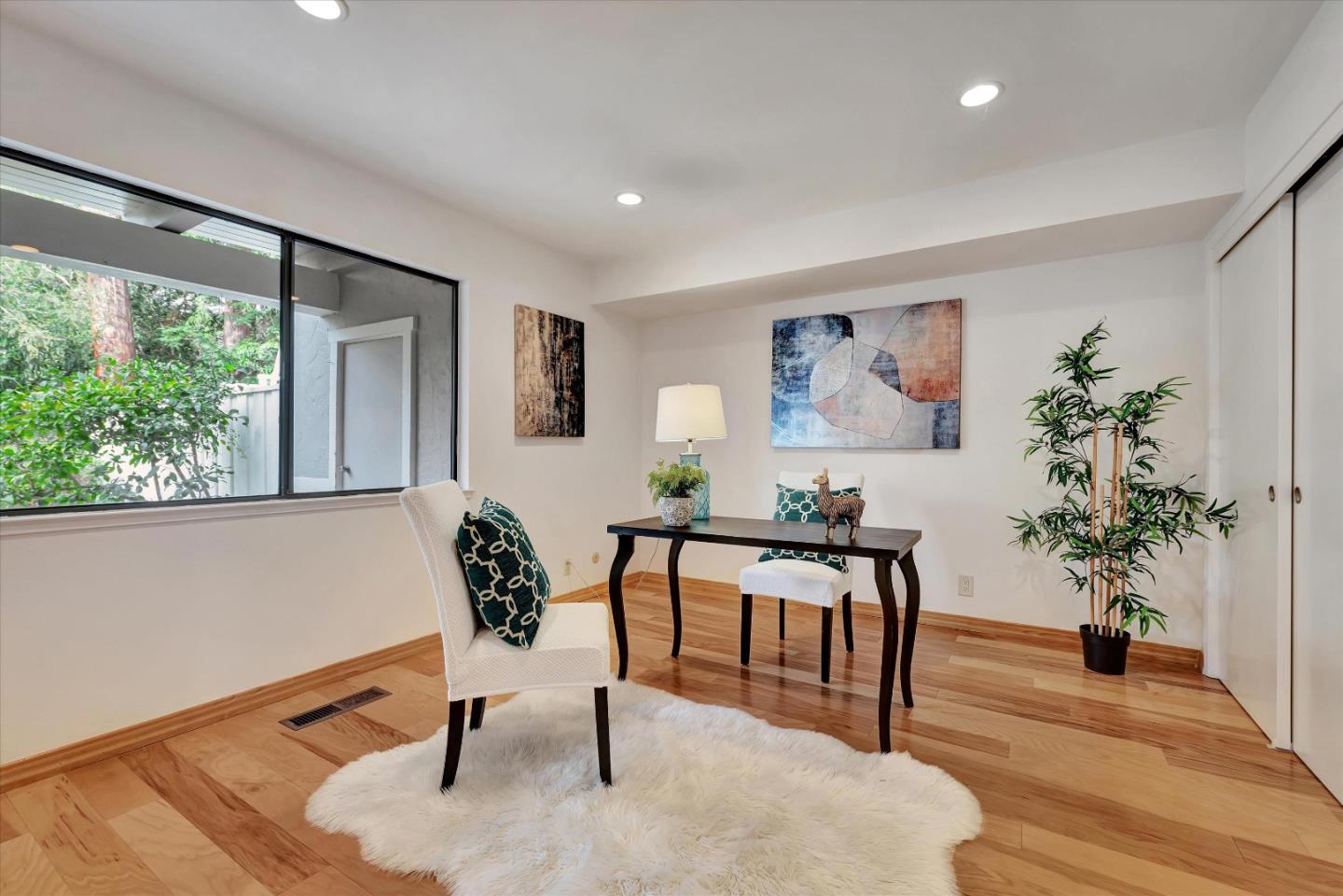 Detail Gallery Image 11 of 38 For 5302 Cribari Hts, San Jose,  CA 95135 - 2 Beds | 2 Baths