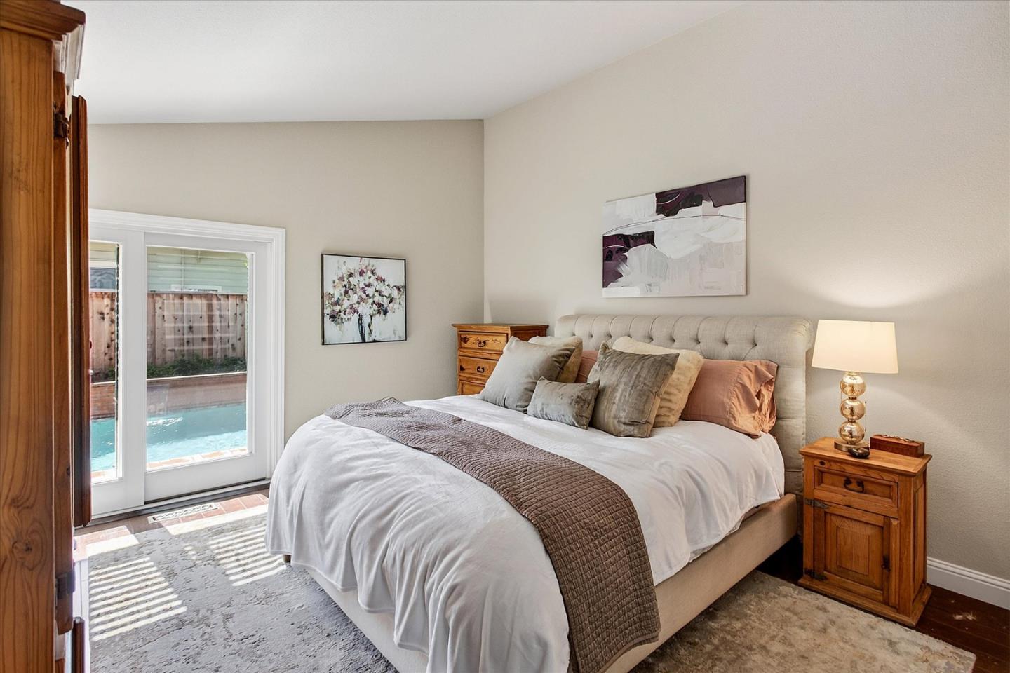 Detail Gallery Image 13 of 30 For 918 University Ave, San Jose,  CA 95126 - 4 Beds | 2 Baths