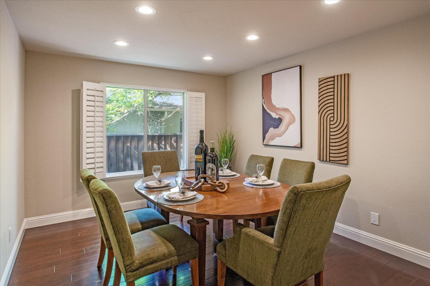 Detail Gallery Image 5 of 30 For 918 University Ave, San Jose,  CA 95126 - 4 Beds | 2 Baths