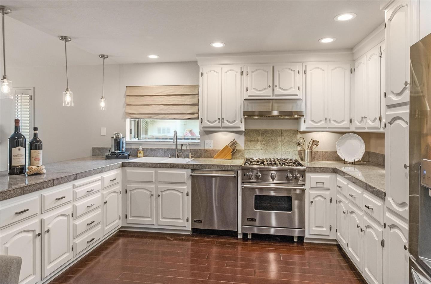 Detail Gallery Image 9 of 30 For 918 University Ave, San Jose,  CA 95126 - 4 Beds | 2 Baths