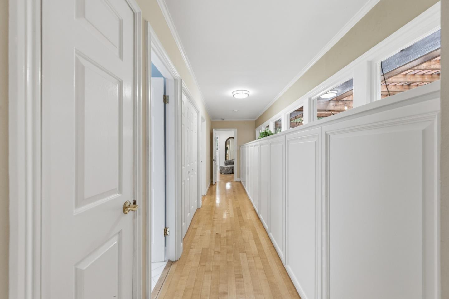 Detail Gallery Image 18 of 52 For 1700 Pine Knoll Dr, Belmont,  CA 94002 - 4 Beds | 4 Baths