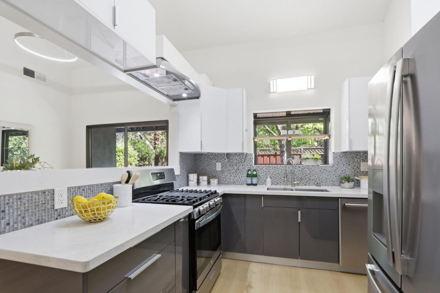 Detail Gallery Image 9 of 37 For 1005 Alamitos Creek Dr, San Jose,  CA 95120 - 3 Beds | 2 Baths