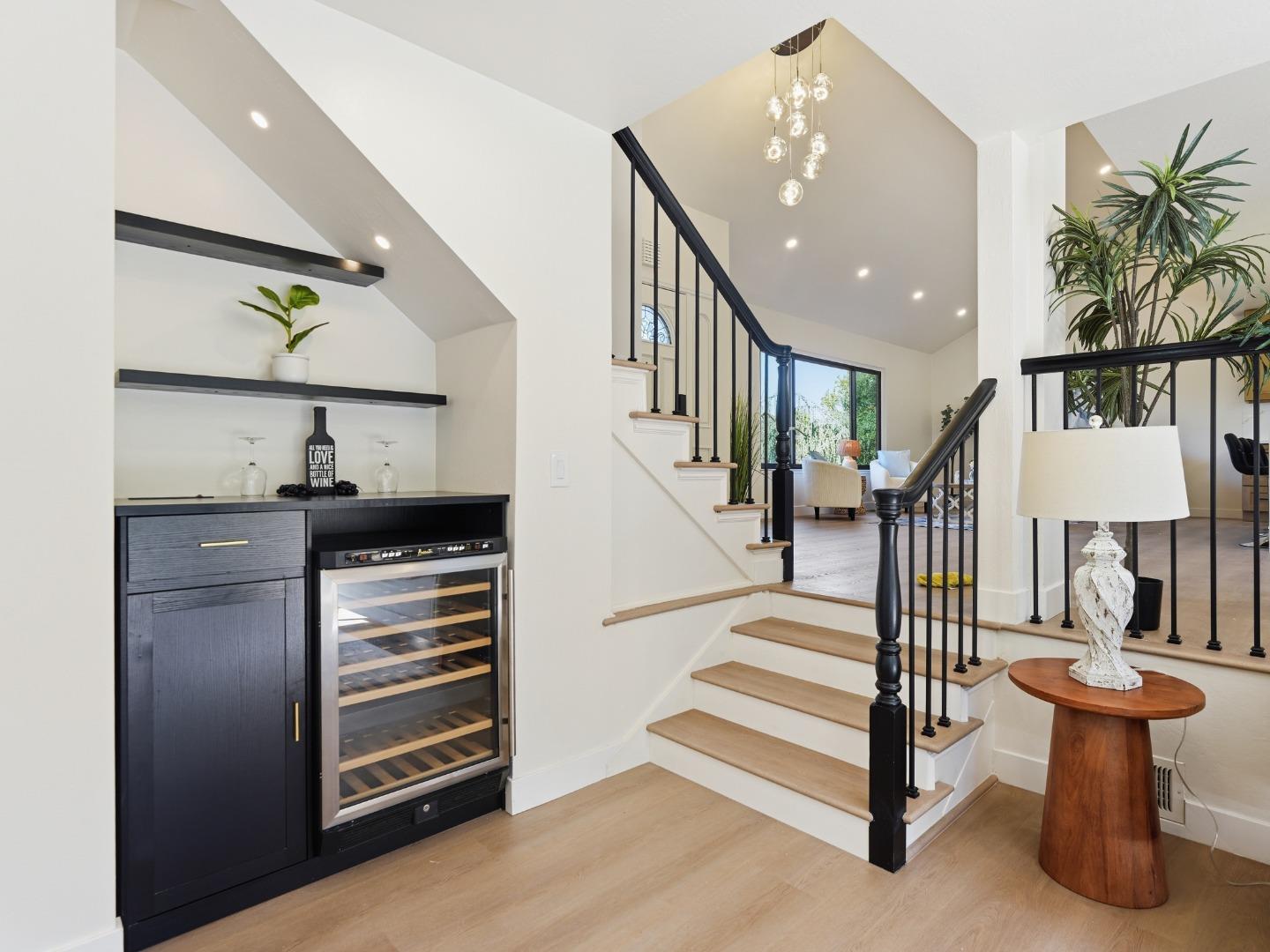 Detail Gallery Image 6 of 27 For 1432 Montelegre Dr, San Jose,  CA 95120 - 3 Beds | 2/1 Baths