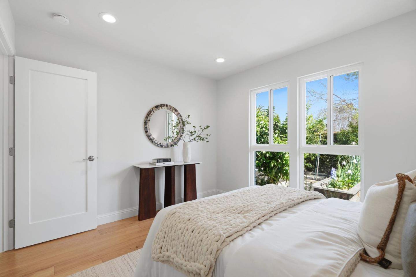 Detail Gallery Image 49 of 101 For 845 Groton Ct, Sunnyvale,  CA 94087 - 5 Beds | 3 Baths