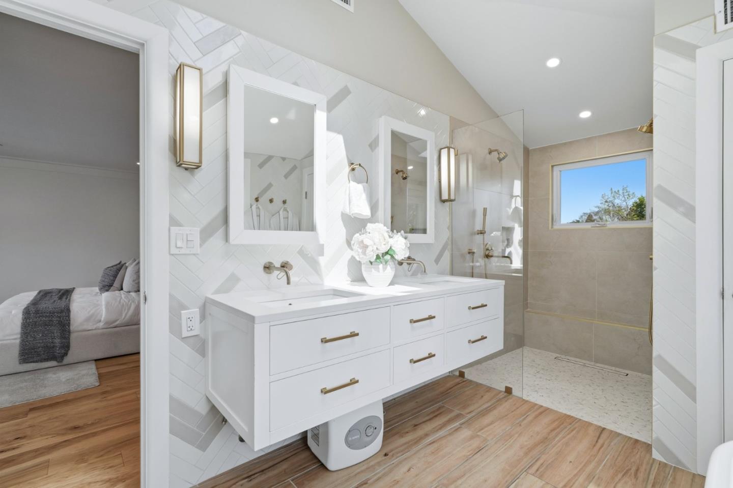 Detail Gallery Image 66 of 101 For 845 Groton Ct, Sunnyvale,  CA 94087 - 5 Beds | 3 Baths