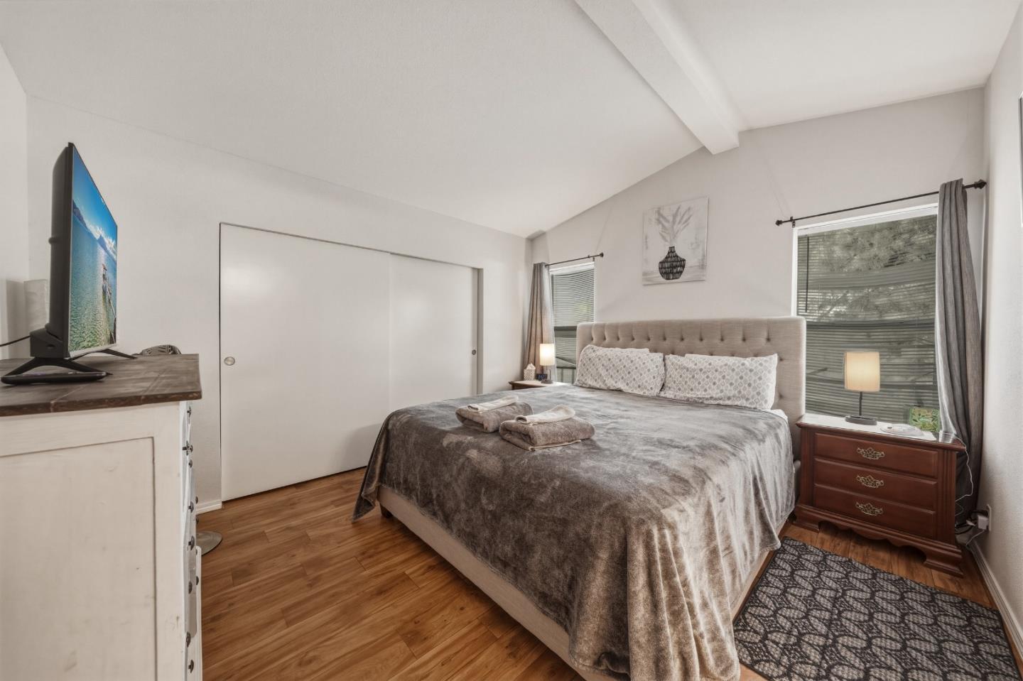 Detail Gallery Image 15 of 38 For 4315 Lakeshore Blvd, Nice,  CA 95464 - 2 Beds | 2 Baths