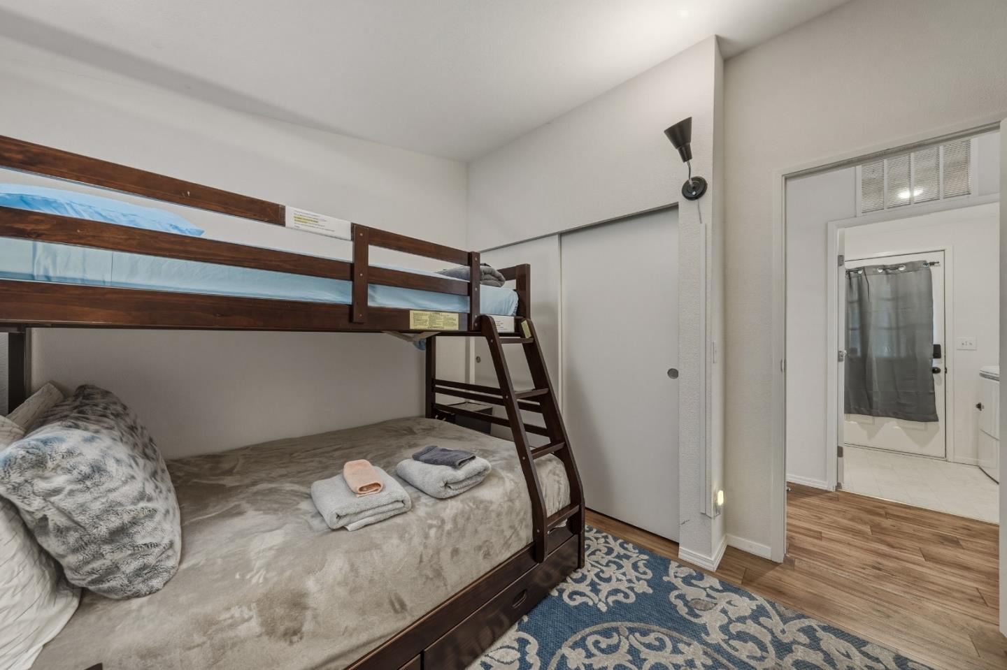 Detail Gallery Image 17 of 38 For 4315 Lakeshore Blvd, Nice,  CA 95464 - 2 Beds | 2 Baths