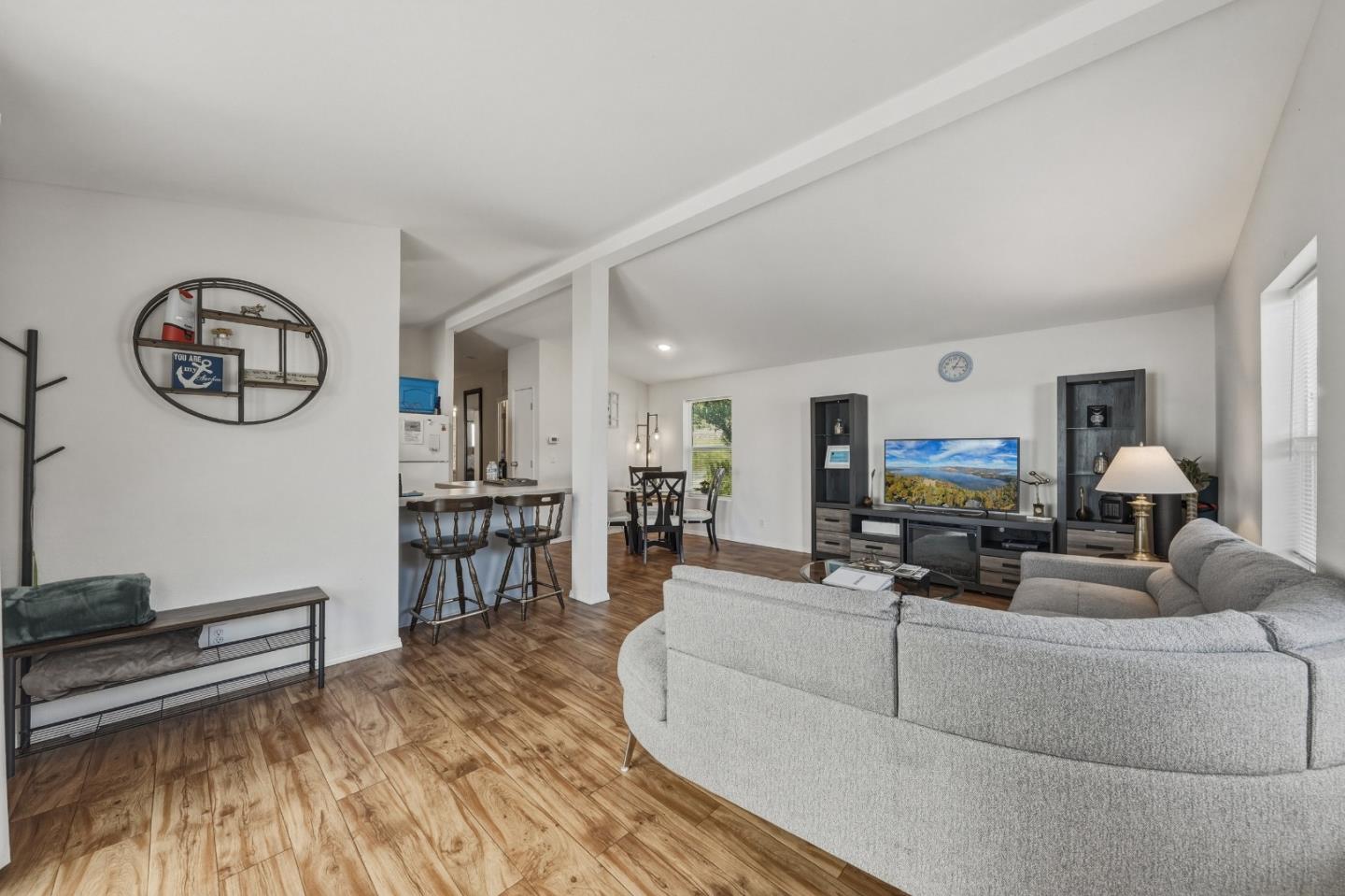 Detail Gallery Image 7 of 38 For 4315 Lakeshore Blvd, Nice,  CA 95464 - 2 Beds | 2 Baths