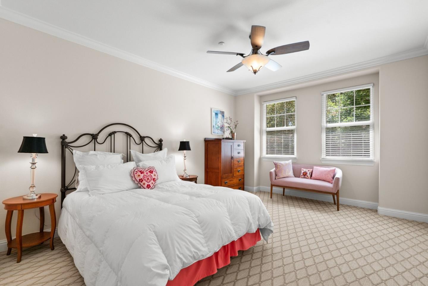 Detail Gallery Image 30 of 51 For 335 Bridlewood Ct, Santa Cruz,  CA 95060 - 5 Beds | 5/1 Baths