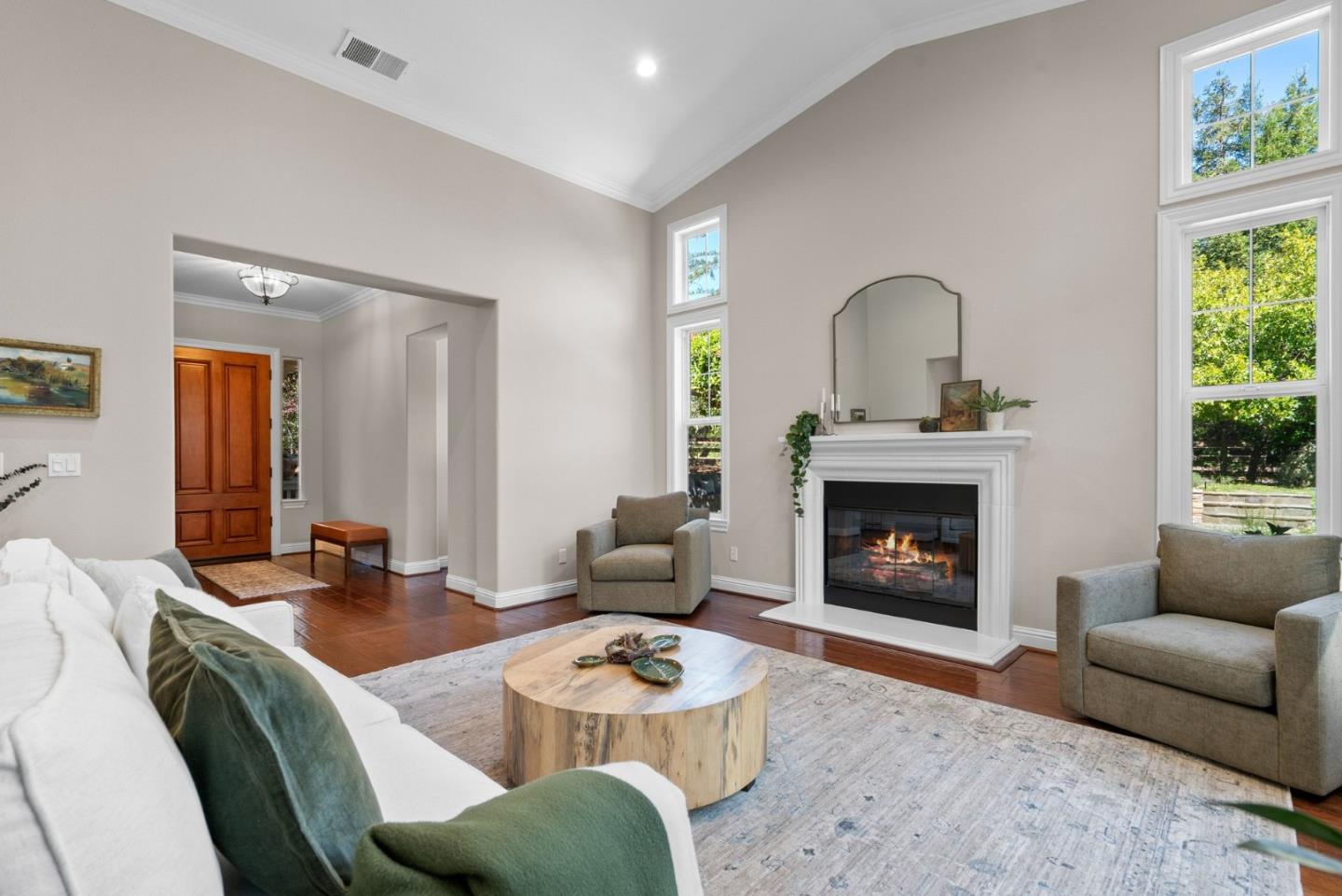 Detail Gallery Image 7 of 51 For 335 Bridlewood Ct, Santa Cruz,  CA 95060 - 5 Beds | 5/1 Baths