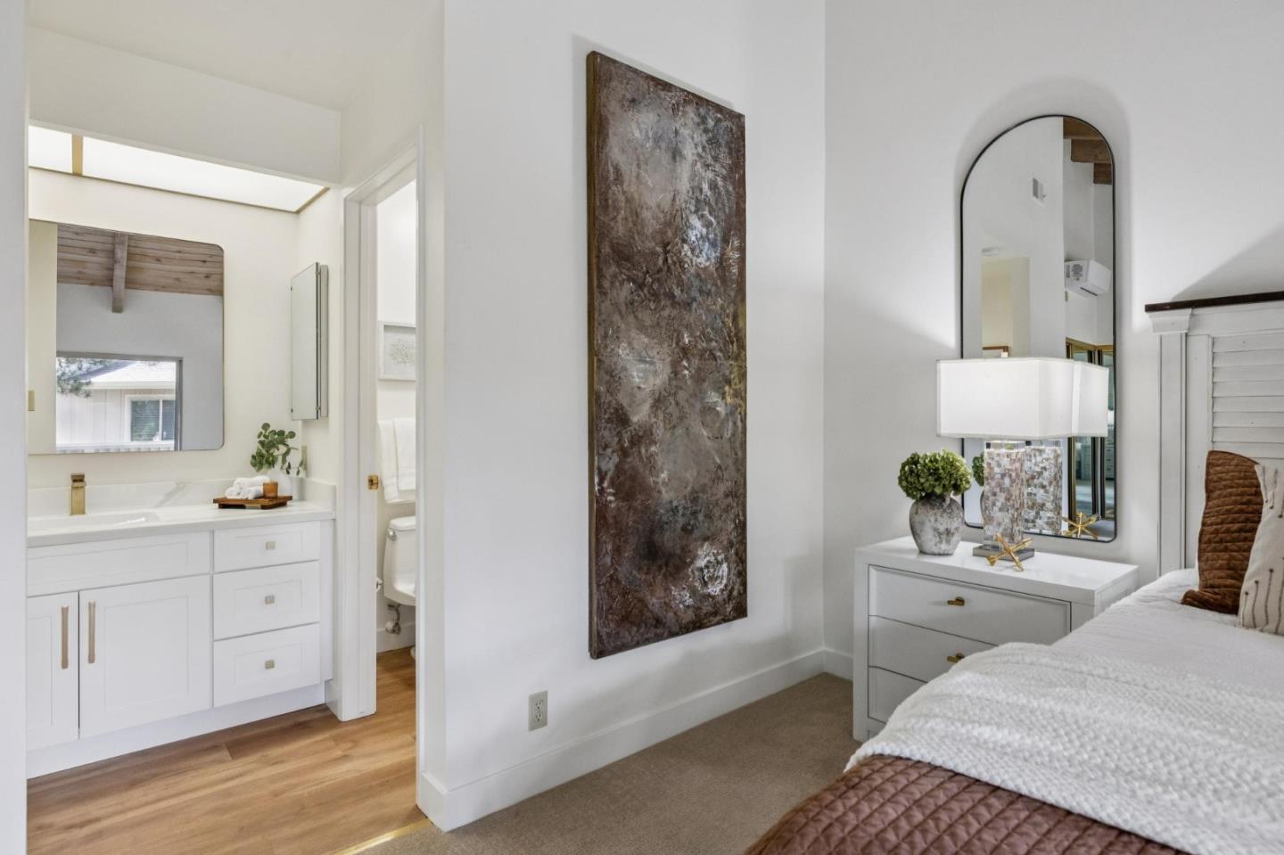 Detail Gallery Image 29 of 58 For 18 Tollridge Ct, San Mateo,  CA 94402 - 3 Beds | 2/1 Baths